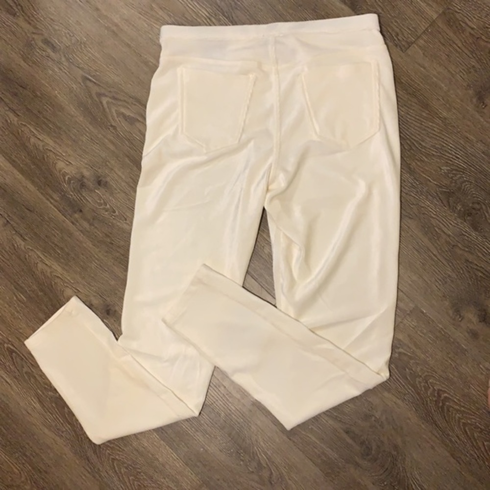 Dāsh Rip Knit Jegging - Picture 3 of 4